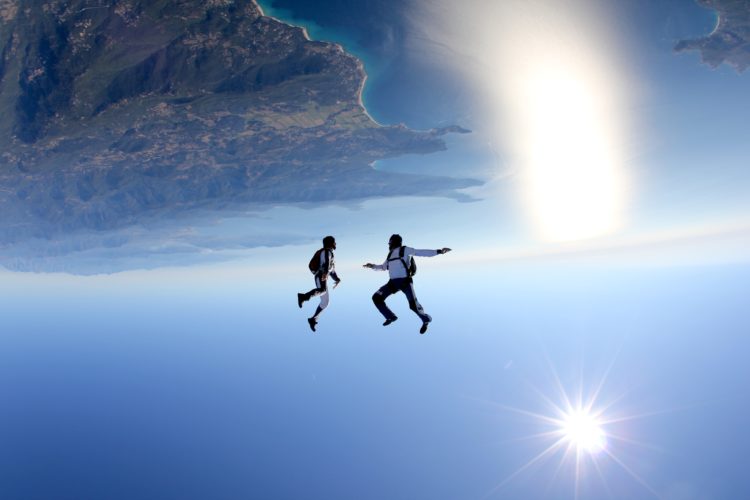 Tandem-ecole-parachutisme-Corsica.jpg