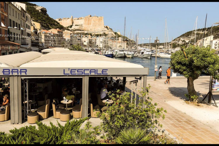 escale-bonifcaio-port-terrasse-restaurant-Corsica.jpg
